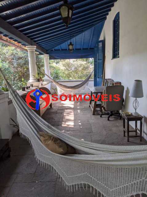 Conheça 7 do imóvel - NO ALTO DA BOA VISTA MARAVILHOSA CASA COLONIAL DE DOIS ANDARES TODA ARBORIZADA VAGA PARA TRÊS CARROS . DOC. OK .OPORTUNIDADE!!!! - LBCA40085 - 7 7 - 7