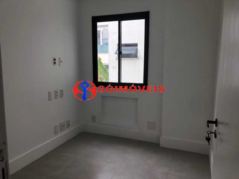 8f5480c1-17a1-4774-b431-5b8c16 - 11