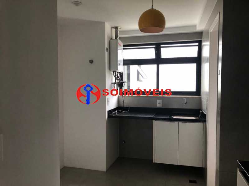 b586daf0-2d6f-49b4-9d27-762f48 - 16