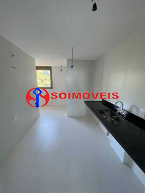 5bdedbe37d3bbe8718d890e75162cb - 14