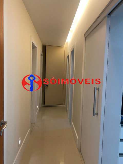 cff0e9e8-4d11-46fb-a37a-494e70 - 8