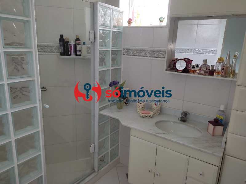 Conheça 19 do imóvel - Espetacular casa duplex! sala, 3 quartos, vaga e área externa. - LBCA30067 - 19 19 - 19