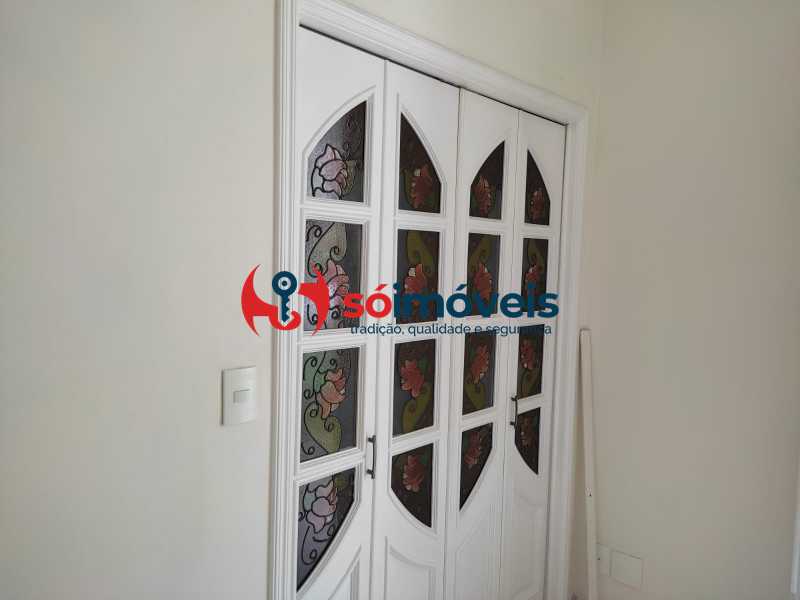 Conheça 24 do imóvel - Espetacular casa duplex! sala, 3 quartos, vaga e área externa. - LBCA30067 - 24 24 - 24