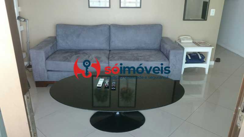 8b801113-a923-4fa3-9e74-ab4afd - 9