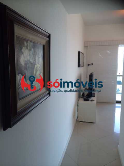 b4601b2a-257e-419c-9eb4-c3149d - 10