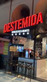 ÓTIMO INVESTIMENTO - LOJA DE FRENTE PARA RUA EM IPANEMA! - LBLJ00105