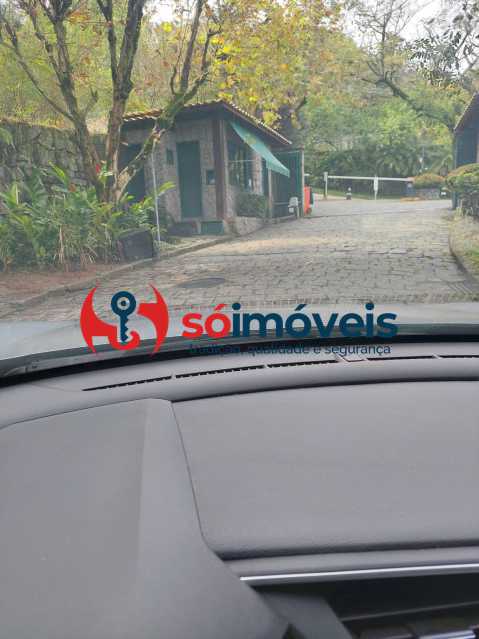 WhatsApp Image 2022-09-13 at 1 - 4