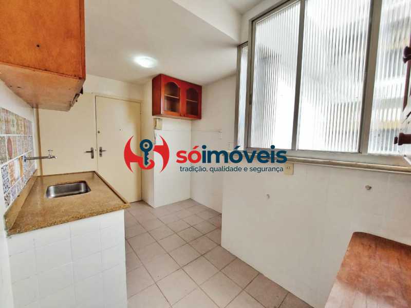 c92d9372-f00c-498c-8410-9d5b96 - 12