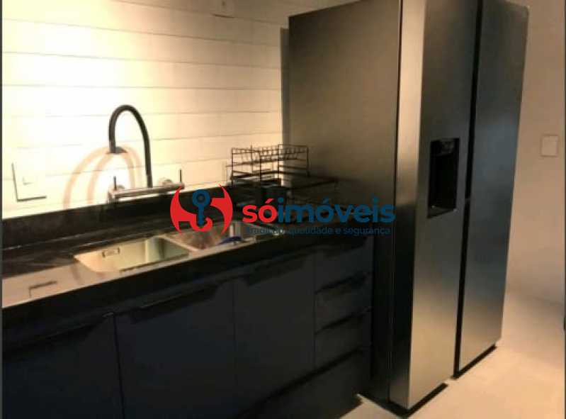 30d87e23-51d6-40dc-8fac-180d1b - 15