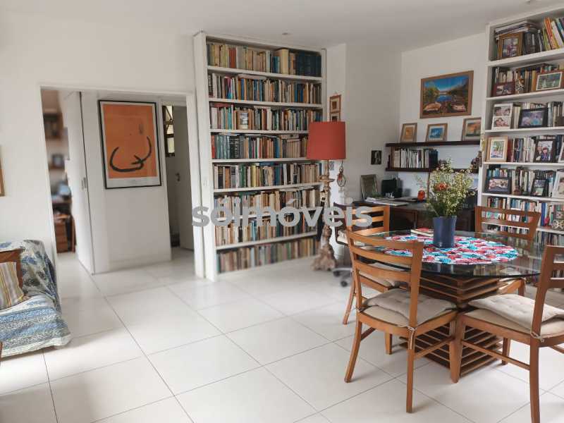 Conheça 5 do imóvel - SENSACIONAL APARTAMENTO REFORMADO NA GÁVEA. SALA, 2 QUARTOS COM VAGA ESCRITURADA. - LBAP24040 - 5 5 - 5