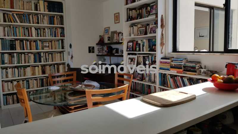 Conheça 8 do imóvel - SENSACIONAL APARTAMENTO REFORMADO NA GÁVEA. SALA, 2 QUARTOS COM VAGA ESCRITURADA. - LBAP24040 - 8 8 - 8