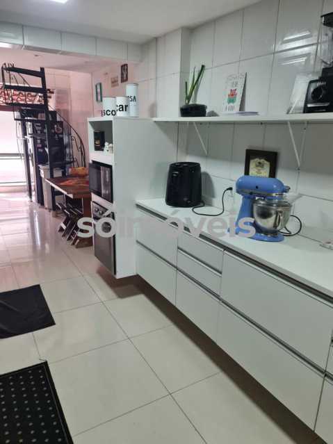 18b0febd-6988-499c-a2f8-d983aa - 23