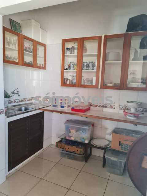 b2a439ce-8b5b-4a8e-adde-46d776 - 21