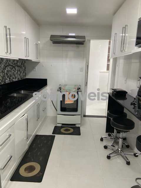 041dca72-271e-41bf-befd-82637e - 17