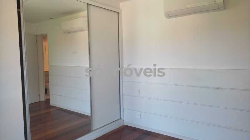 Conheça 09c. do imóvel - Oportunidade para quem procura um apto. de 2 quartos na Barra !!! - LBAP24548 - 12 09c. - 12