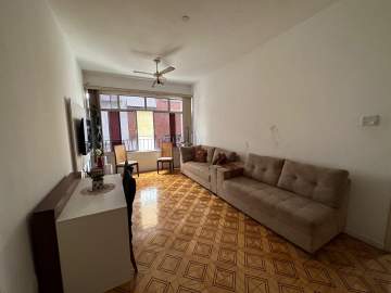 Excelente localização, a poucos metros da Saens Pena e do Shopping tijuca - LBAP36492