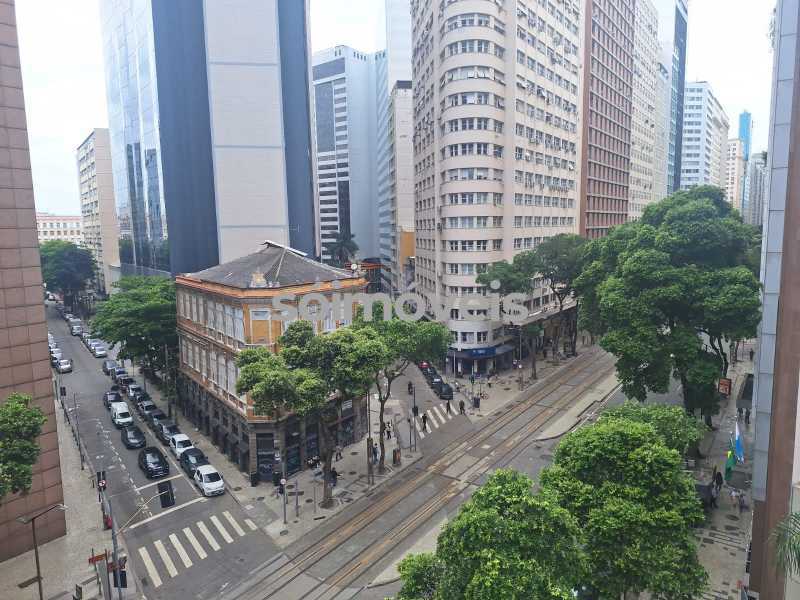 Conheça IMG-20241016-WA0035 do imóvel - Cobertura à venda Rio de Janeiro,RJ Centro - R$ 1.950.000 - POCO00008 - 1 IMG-20241016-WA0035 - 1
