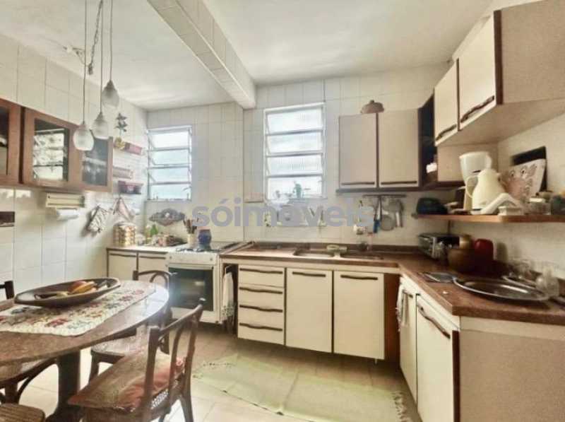 fb711608-d8cf-42fd-80a8-fb1352 - 19