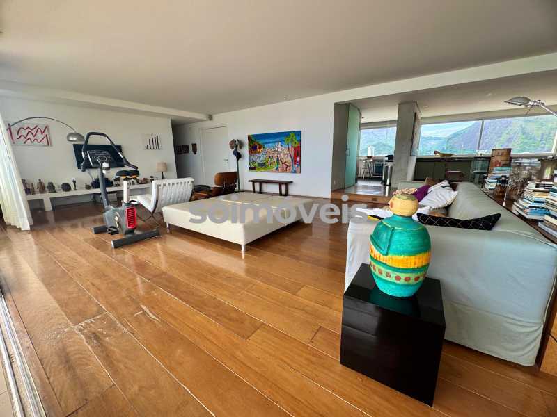 Conheça Sala de estar do imóvel - Vistão Mar, Lagoa Rodrigo de Freitas e Cristo. Varanda, original 4 quartos, suíte, 2 vagas de garagem na escritura - LBAP42739 - 8 Sala de estar - 8