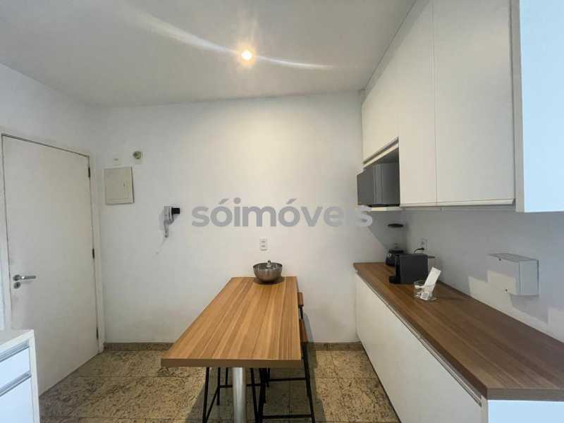 781d991a-d1ef-4da5-aeaf-b9af82 - 25