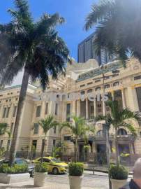 LOCALIZAÇÃO NOBRE - ED. DARKE - LBCS00008