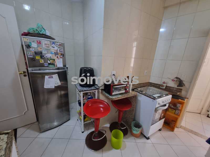 15d572b9-cf3b-4650-91c4-16259f - 27