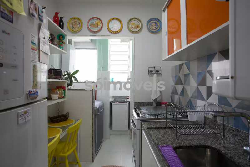 4accb86a-6da9-46f9-8d20-08dd82 - 17