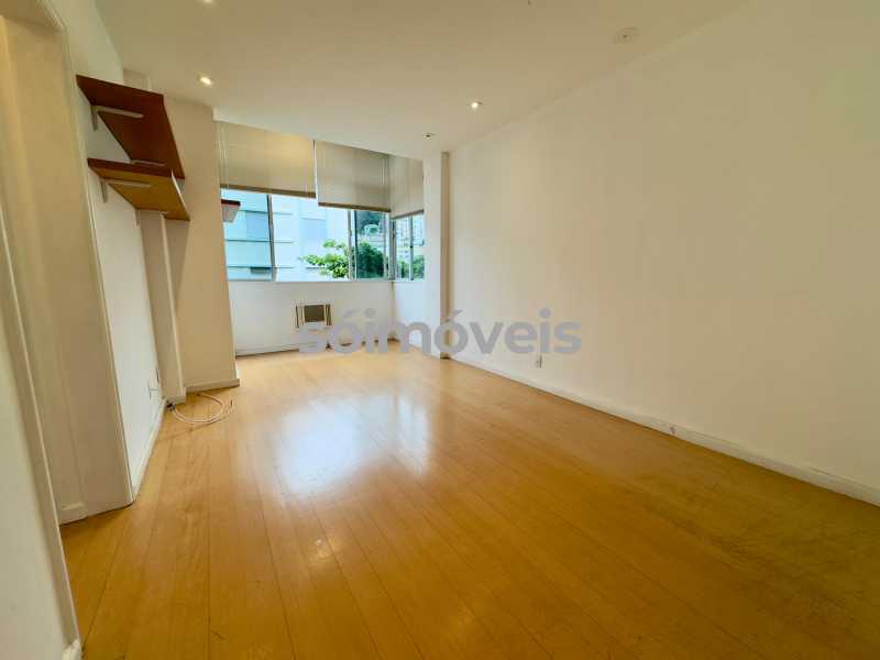 Conheça SALA do imóvel - Em uma das melhores ruas do Baixo Leblon, andar alto, vista mar e verde. - LBAP24920 - 2 SALA - 2