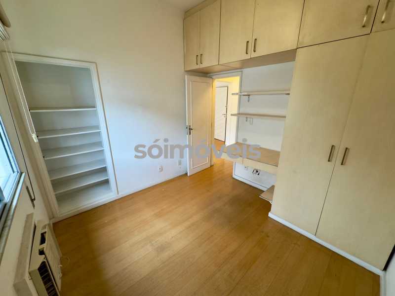 Conheça 1º QUARTO do imóvel - Em uma das melhores ruas do Baixo Leblon, andar alto, vista mar e verde. - LBAP24920 - 9 1º QUARTO - 9