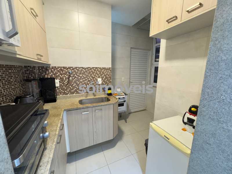 Conheça cozinha 2 do imóvel - Excelente investimento! Na melhor localização do Baixo Leblon e a poucos metros da praia. - LBAP11823 - 10 cozinha 2 - 10