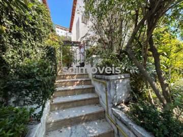 MARAVILHOSO IMÓVEL - Linda casa na parte baixa de Santa Teresa - POCA40014