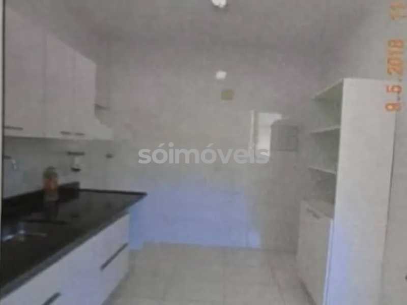 816c935e16167775822757ed91ea5e - 12