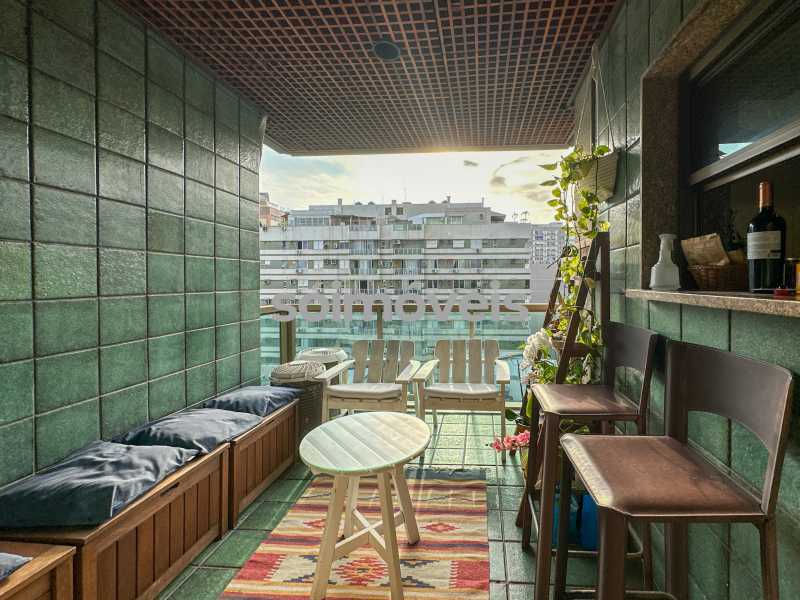 WhatsApp Image 2025-06-11 at 1 - 7