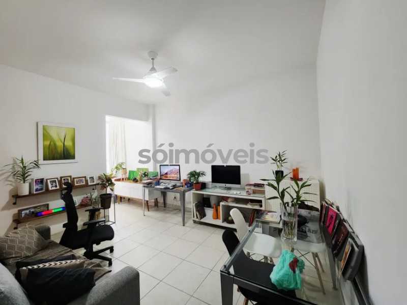 0c1ac884da7dd75618bef40521e9ff - 1