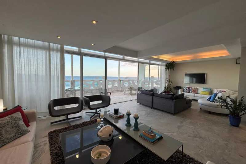 ff0deea4-a0e4-4f7f-abab-51a56a - 1