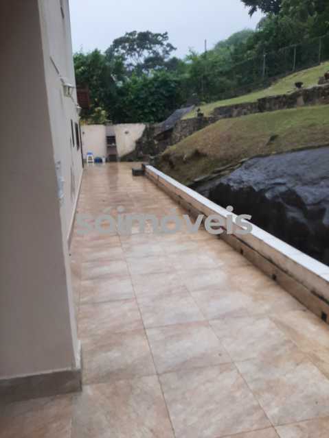 11 - Fundos da casa 2 - 4