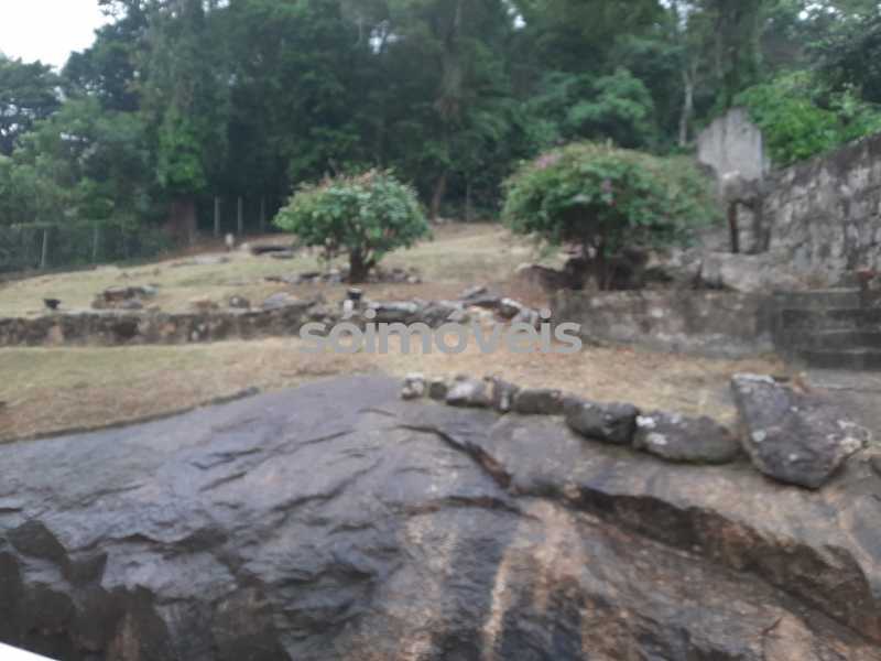 13 - Jardim fundos da casa 2 - 5