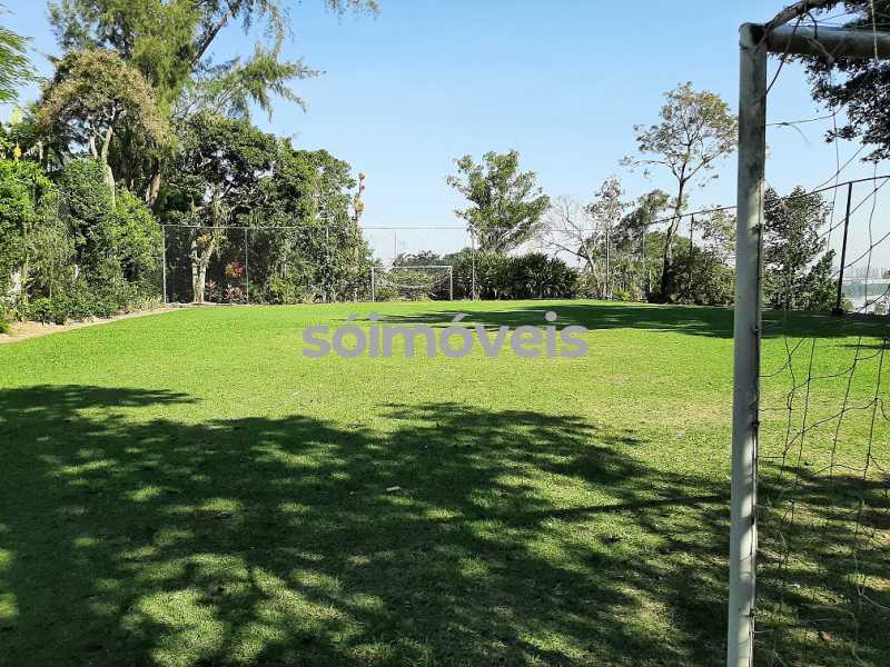 84 - Campo de Futebol1 1 - 9