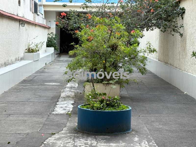 39a2ee3c-8734-41b4-8473-6bc181 - 18