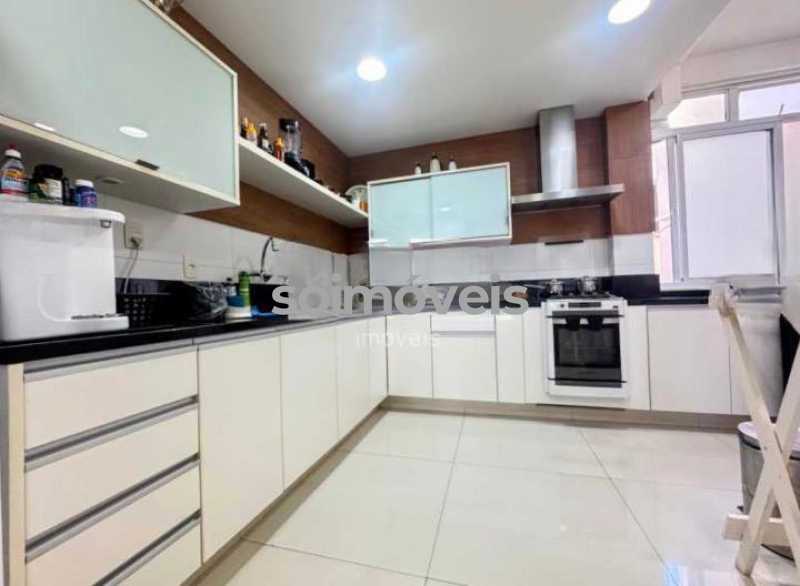 226b9b84-bfdd-4e65-9ab4-733bd1 - 18