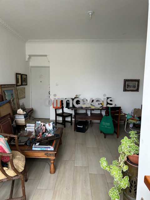 2f7616a8-293d-4ff0-8114-993fc2 - 5