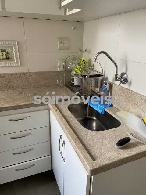 559c8ad2-1c8d-4560-bd05-d99f0b - 18