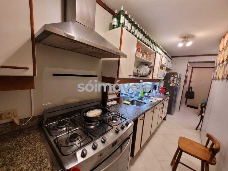 4ae8bb16-c751-4640-bad6-8b4873 - 18