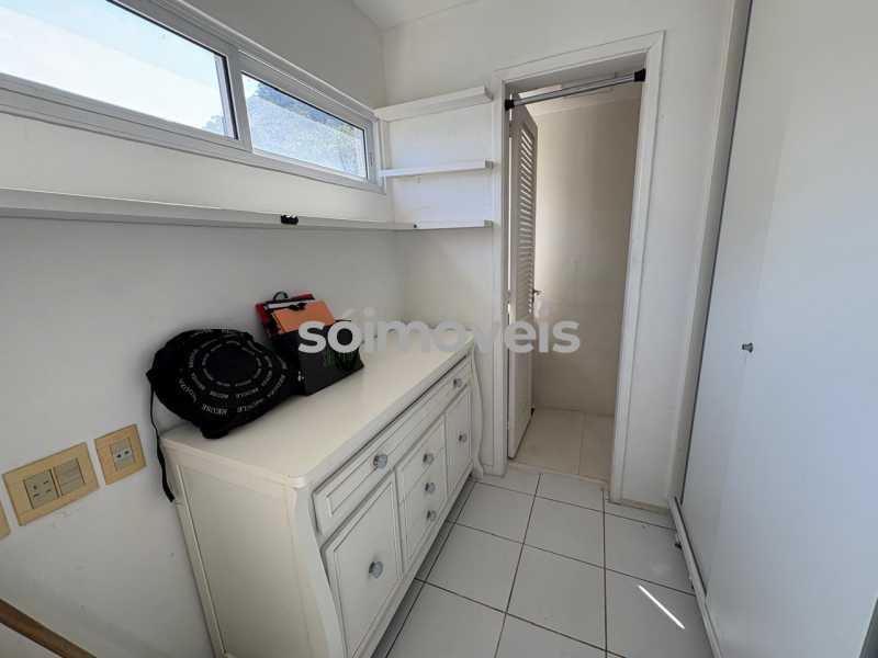 99da641b-b37f-493d-9d7c-4d2d82 - 17