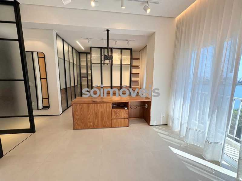 b2870d39-a02a-4948-9468-dced5e - 10