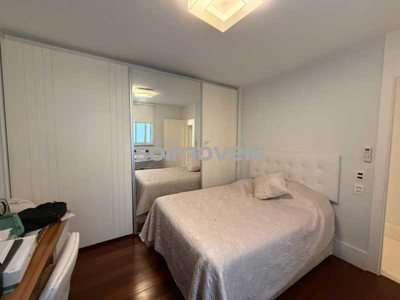 Imagem do WhatsApp de 2025-10- - 12