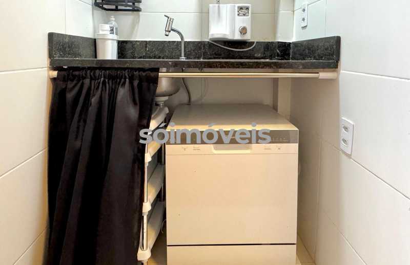 53e1d194-084b-4fd4-a6bd-40348b - 9