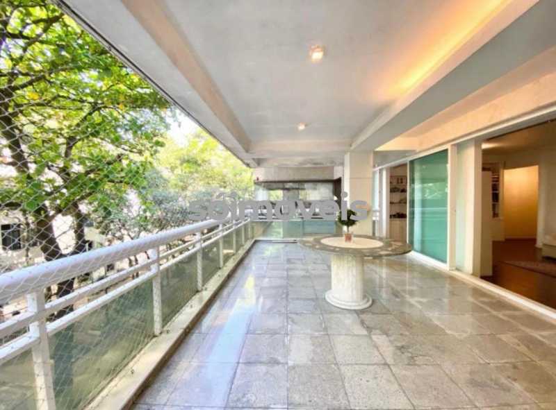 WhatsApp Image 2025-10-24 at 1 - 1