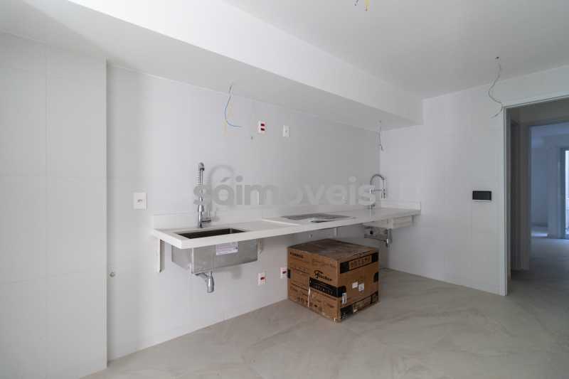 29e46758b950894611_11 - 10