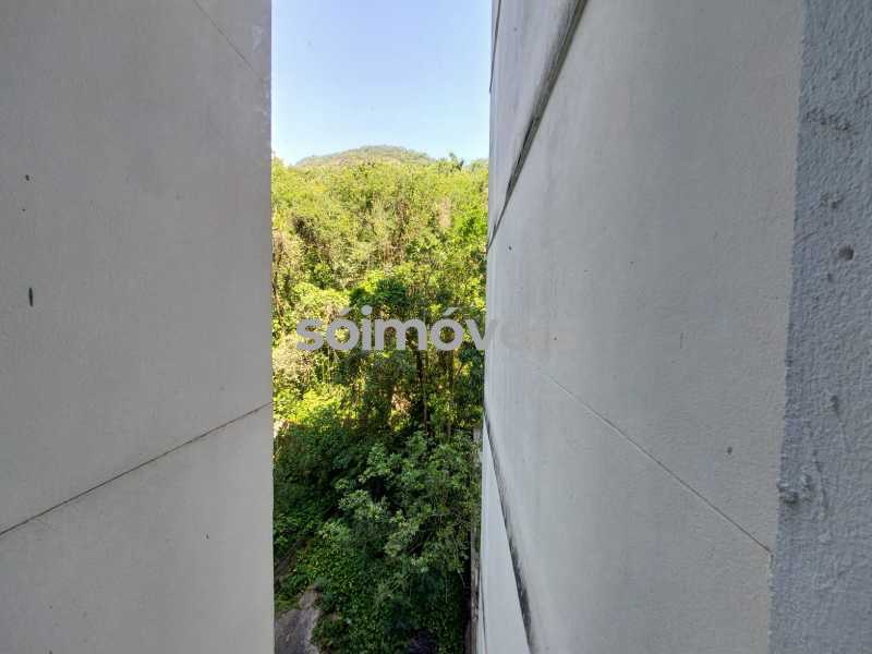 af725147-7e86-4e69-9d44-399813 - 13